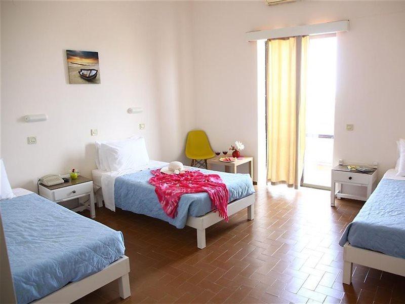 Triton Garden Hotel Malia Esterno foto