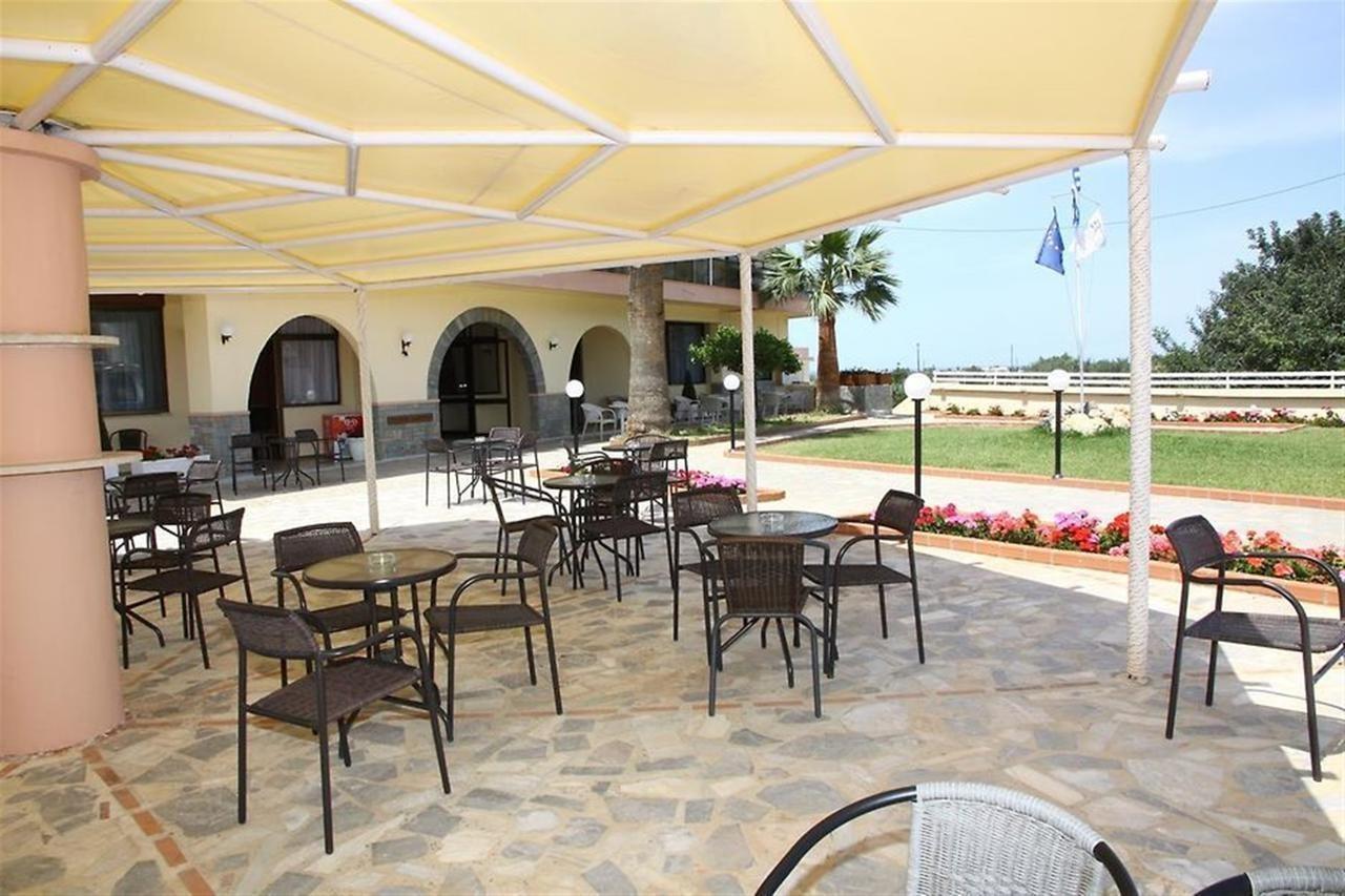 Triton Garden Hotel Malia Esterno foto