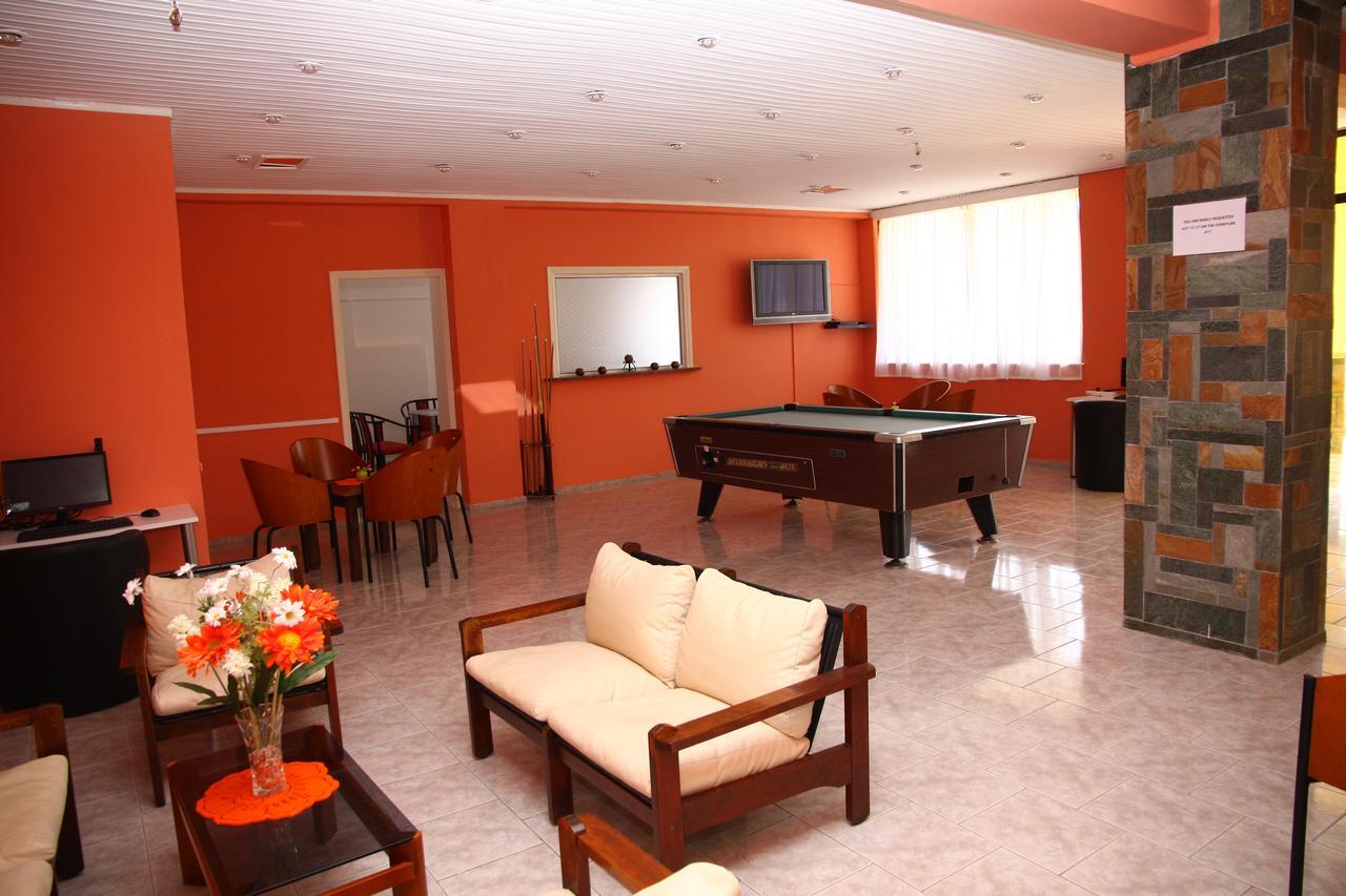 Triton Garden Hotel Malia Esterno foto